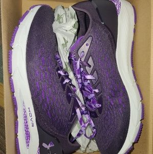Under Armour HOVr Sonic 3 purple sneakers
